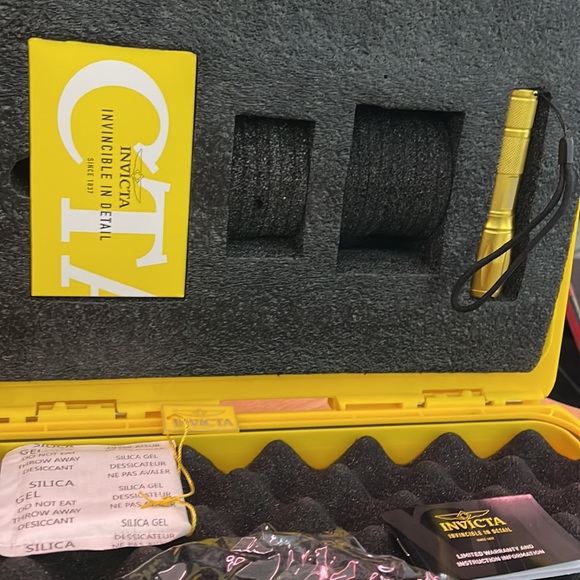 Men,s/Unisex Invicta BOLT HERC 53 mm Quartz watch new in Oversize Storage Case - Picture 7 of 10